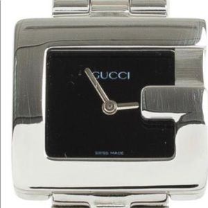 Gucci 3600L watch. Brand new battery!